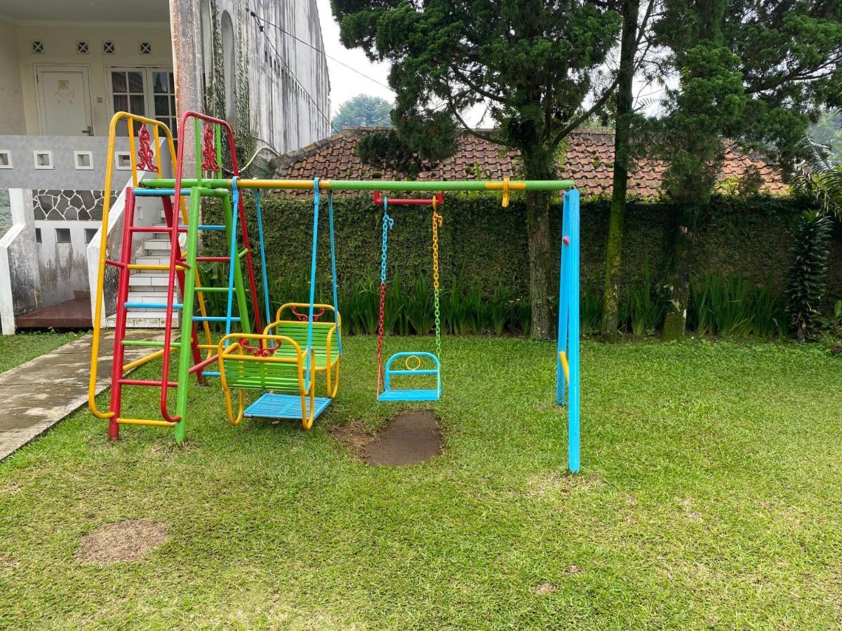 Hotel Puspa Sari Ciater Luaran gambar