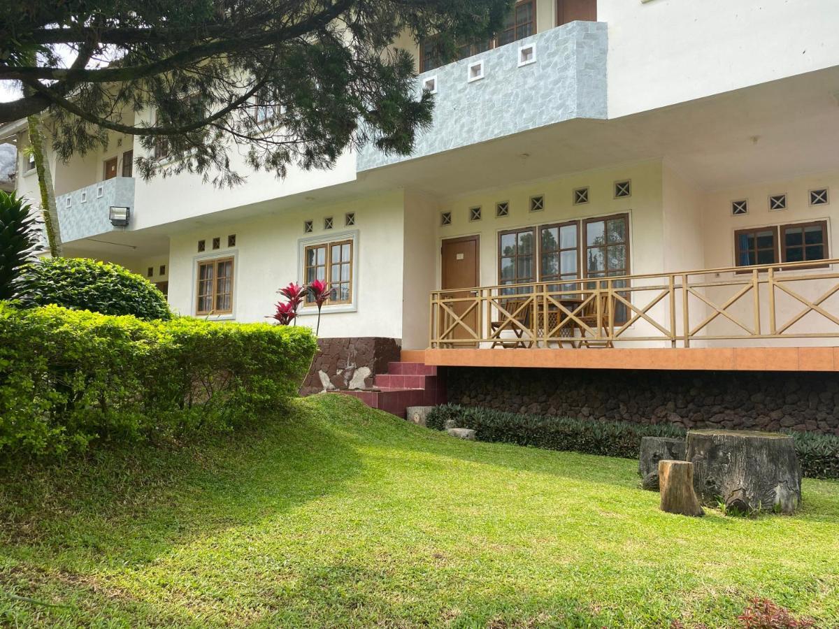 Hotel Puspa Sari Ciater Luaran gambar