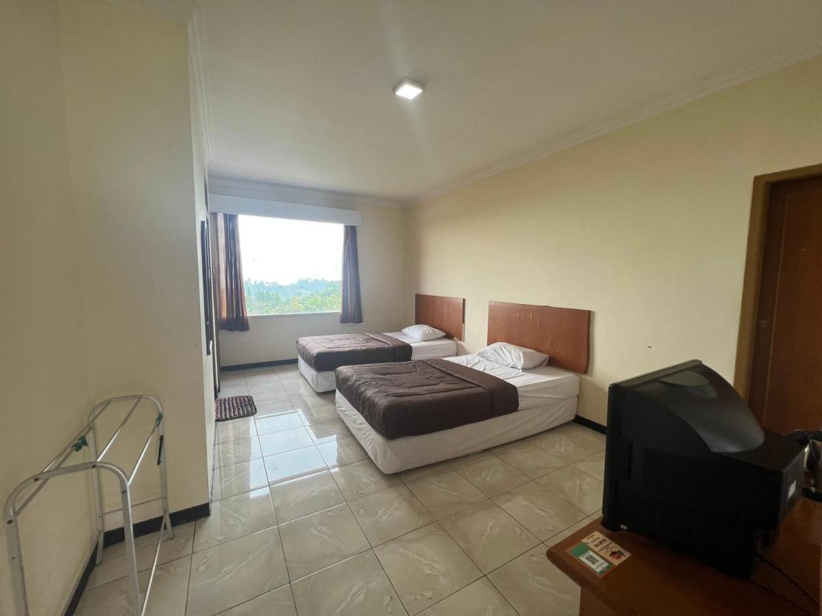 Hotel Puspa Sari Ciater Luaran gambar