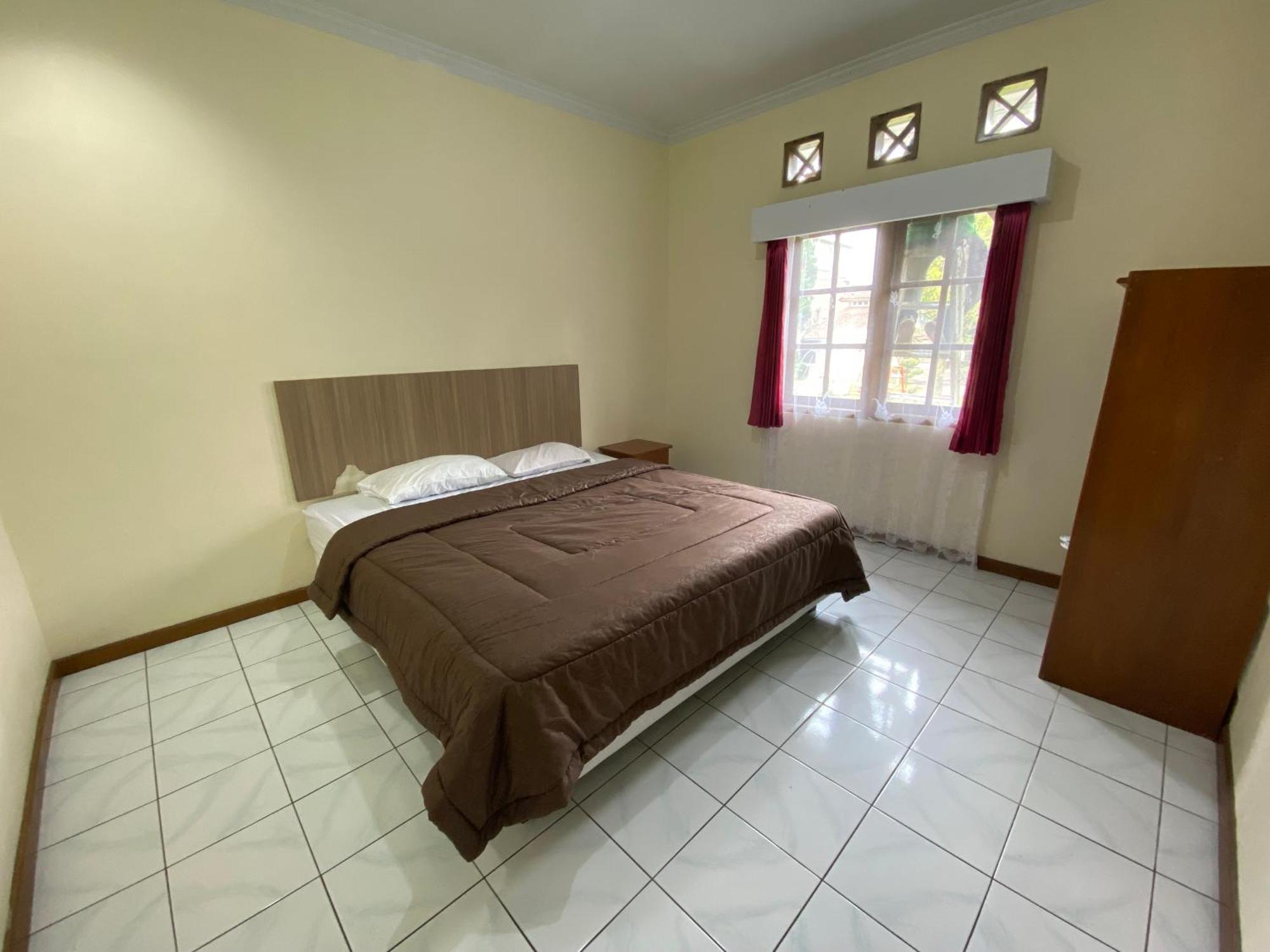 Hotel Puspa Sari Ciater Luaran gambar